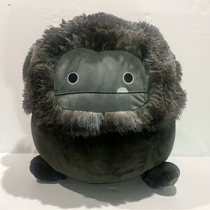 NWT Squishmallows 16'' Wallis Black Bigfoot Plush